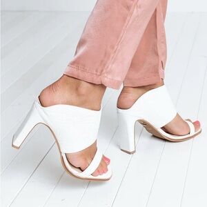 Linx Leather Heel in White